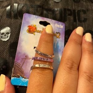 Descendants 2 ring set